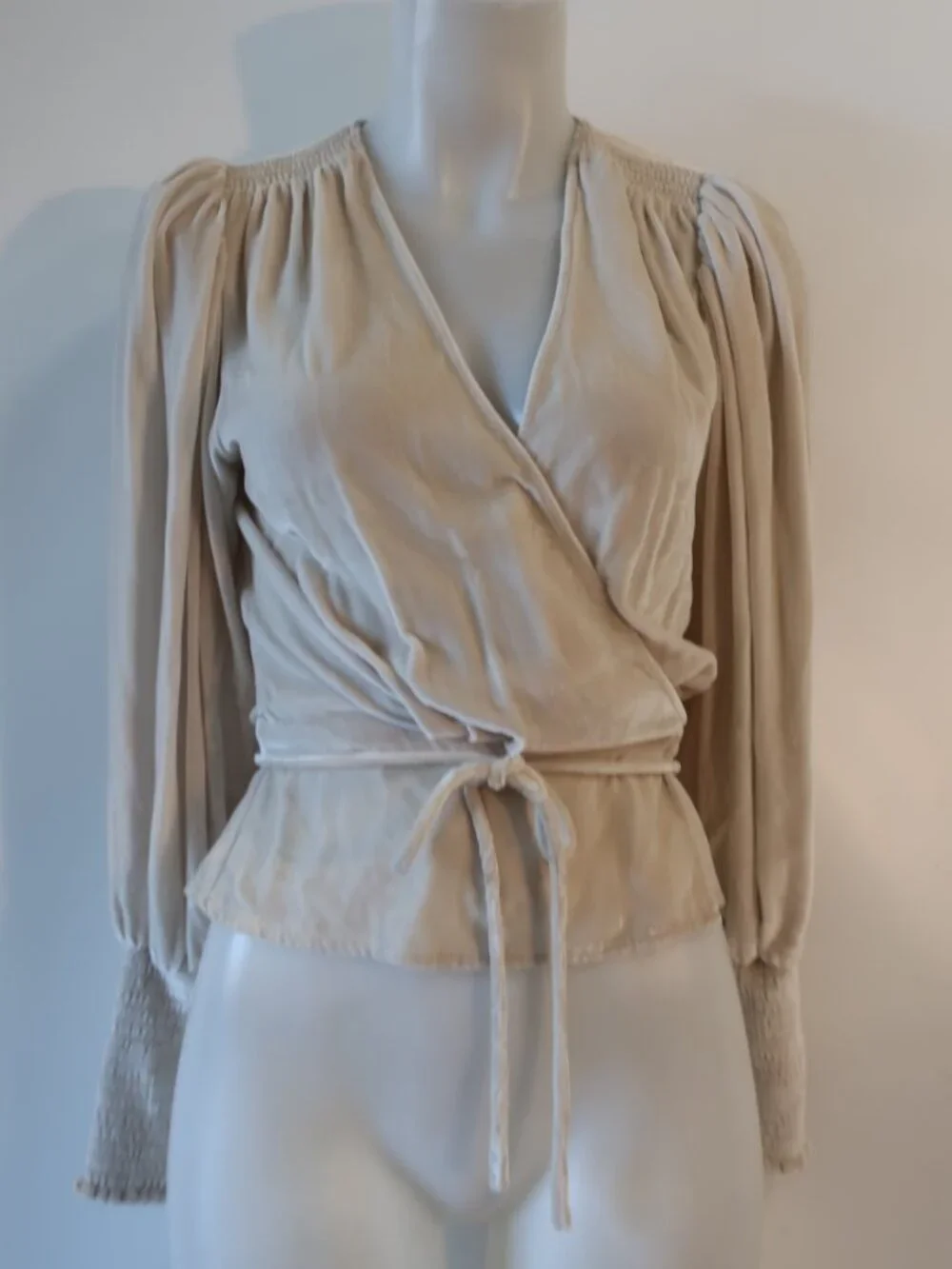 Reformation Cream (Item-27) Mela Rayon Silk Blend Puff Sleeve Velvet Wrap Top XS